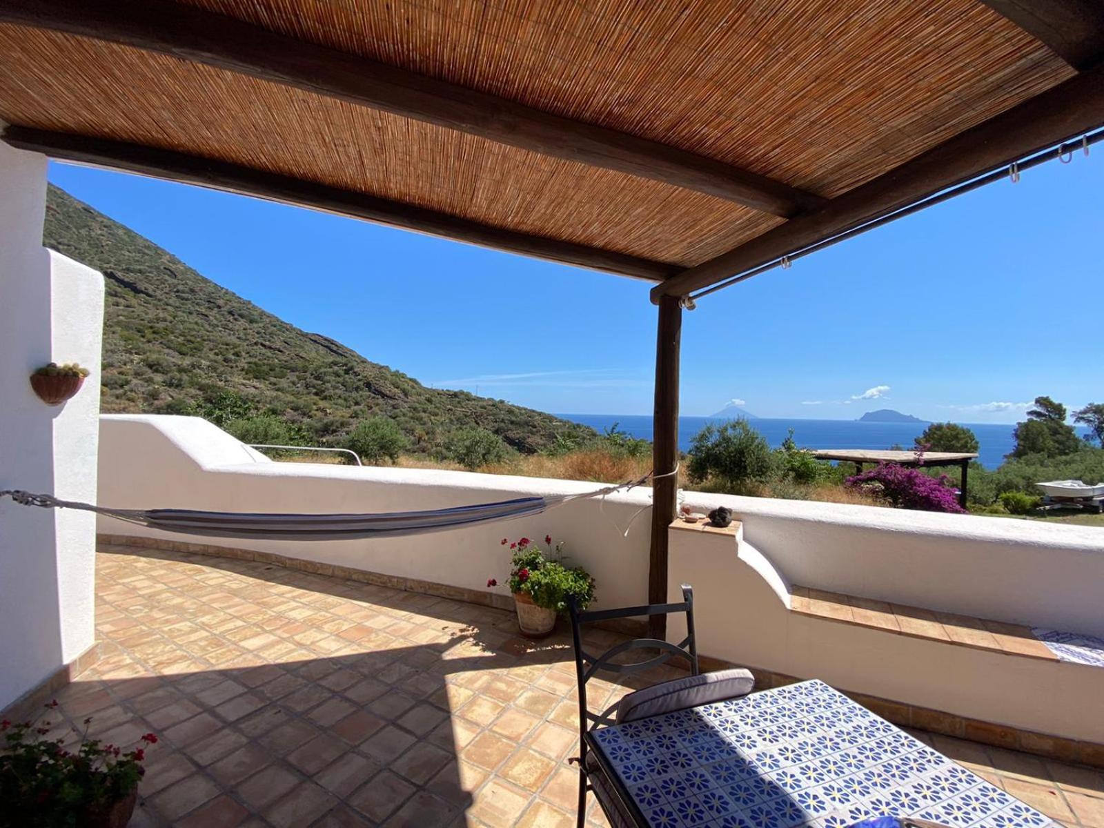 Case Vacanze Marina Longo Санта-Марина-Салина Номер фото